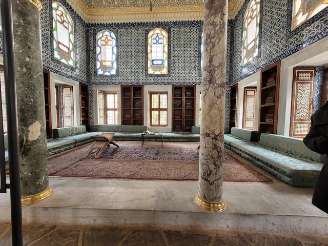 موقع قصر طوب قابي اسطنبول