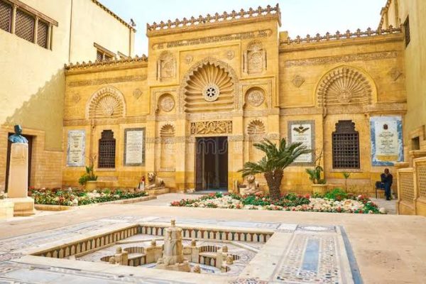 المتحف القبطي بالقاهرة – (الموقع + مواعيد العمل +الخدمات)